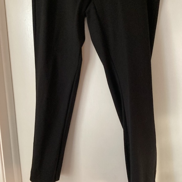Black Pants Alfani Petite Size 16P in great condition - Picture 3 of 7